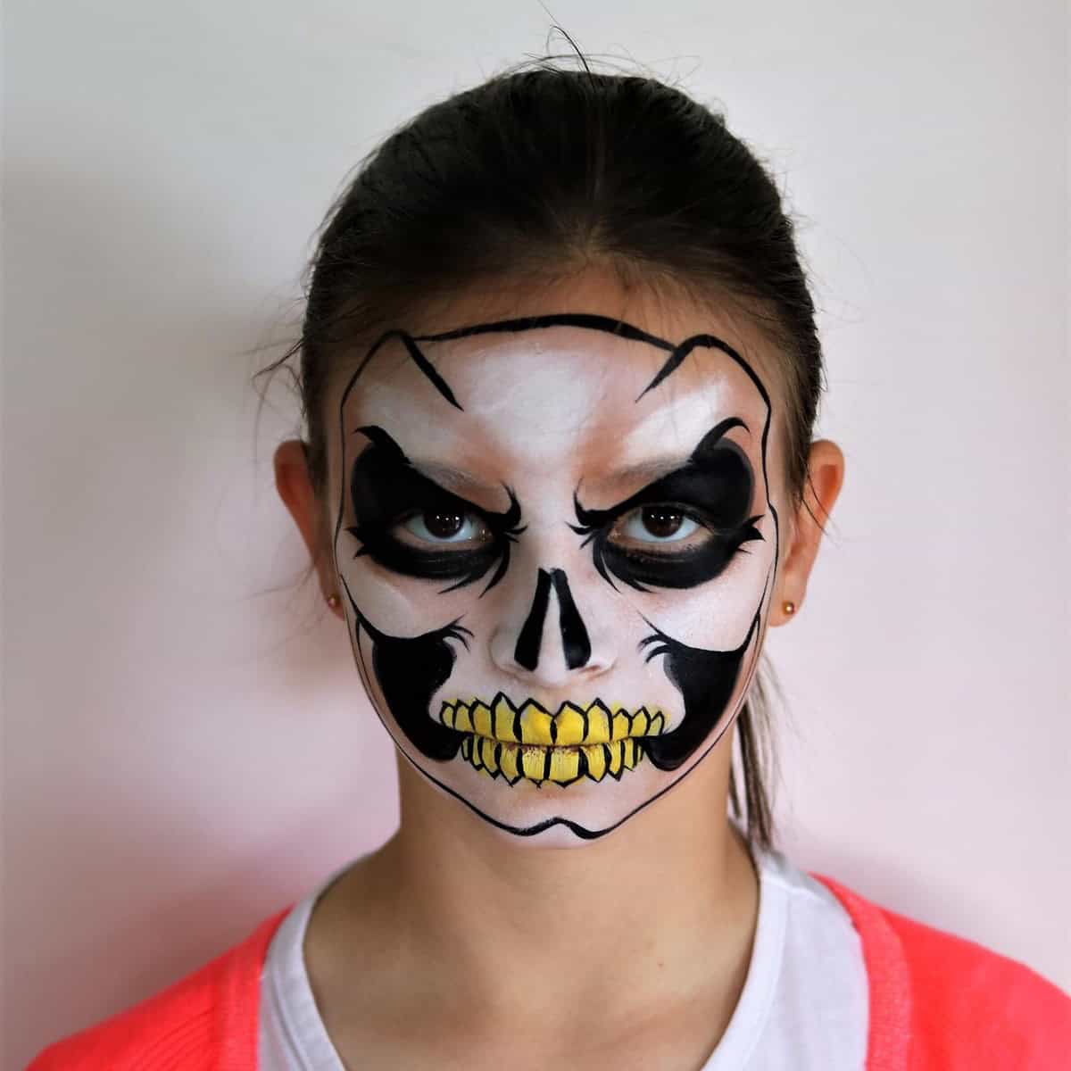 Peinture Pour Le Visage Avec Un Crâne Tumblr